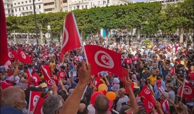 Tunisie : Des militants du Parti de la Libération Islamique dans la rue