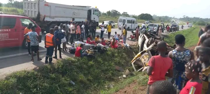 Côte d'Ivoire : Toumodi, la sortie de route d'un Massa fait 25 victimes
