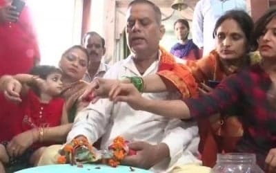 Inde : Pour faire tomber la pluie, un mariage somptueux organisé entre deux grenouilles