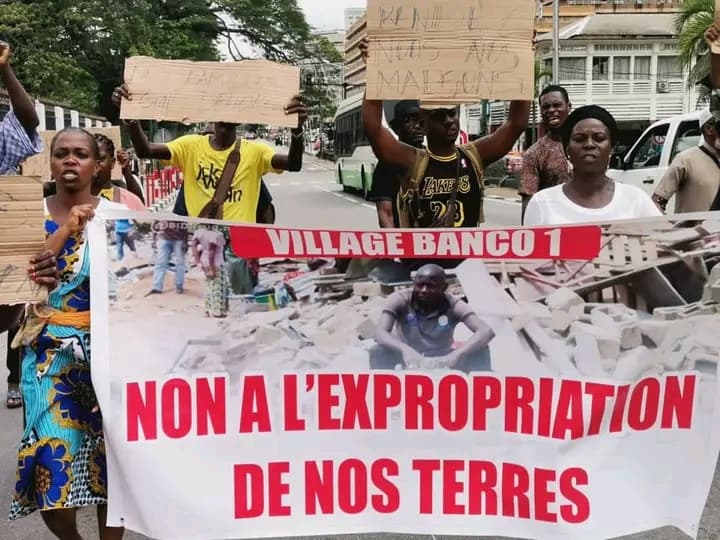 Côte d’Ivoire : Des manifestants opposés à leur déguerpissement embarqués