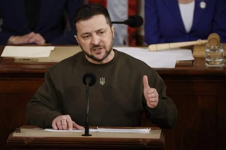 Guerre en Ukraine : Zelensky demande l'exclusion de la Russie de l'ONU