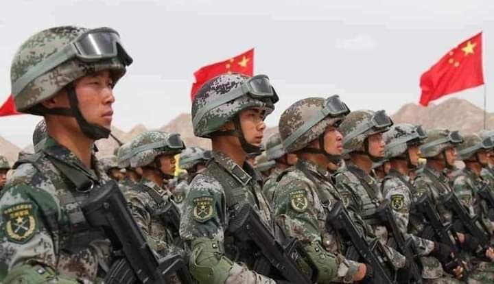 Chine : L'armée écrit "Préparez-vous à la guerre", la population a soutenu massivement les troupes