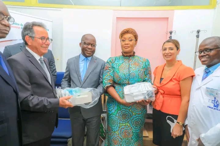 Côte d'Ivoire : Des entrepreneures Libanaises apportent le sourire aux enfants atteints du cancer au CHU de Treichville
