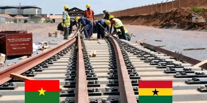 Burkina Faso : Mauvaise nouvelle pour un pays voisin, le train circulera bientôt avec une nouvelle destination portuaire