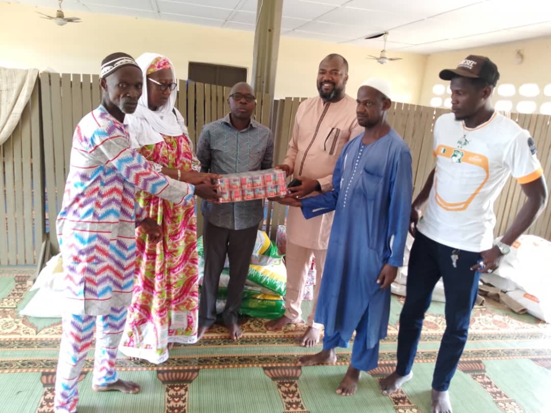 Côte d'Ivoire : Dimbokro, Dramane Coulibaly apporte son soutien à la communauté musulmane
