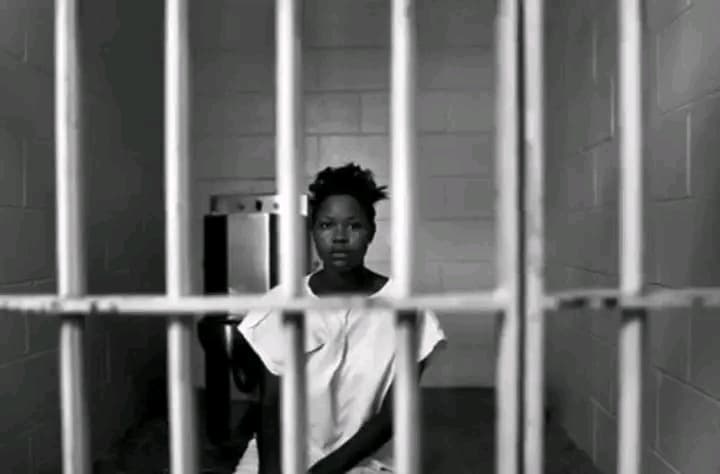 Côte d'Ivoire : Elle est condamnée à 09 ans de prison après s'être battue avec la copine de son mari à Abobo