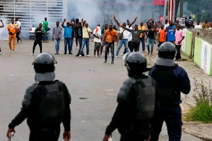 Côte d'Ivoire : Plus de 700 manifestants du Front commun mis aux arrêts