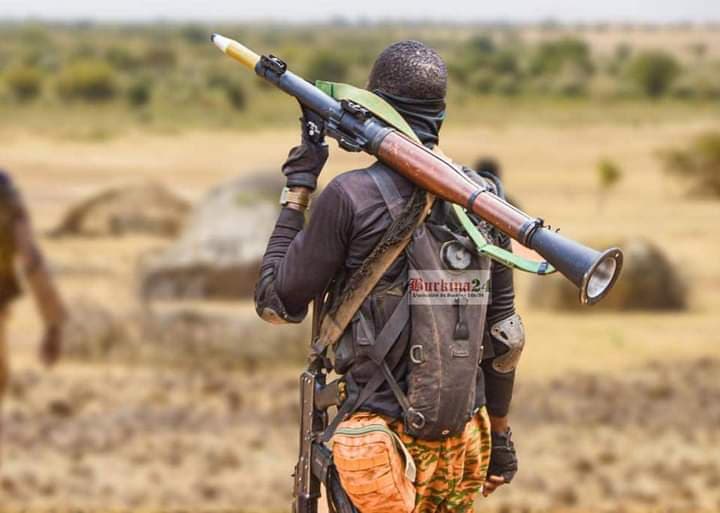 Burkina Faso : L'armée détruit un refuge terroriste dans le Nord, 21 terroristes neutralisés dans le Tuy et les Balé, 520 kg de chanvre indien saisis