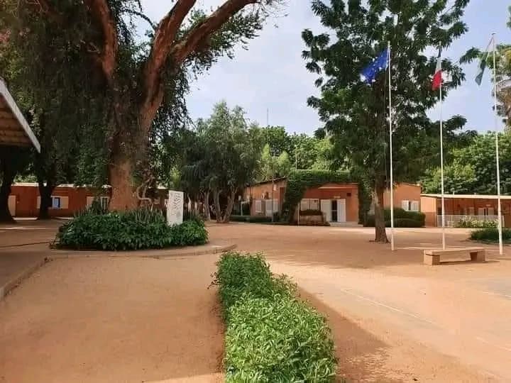 Niger : Le lycée français "La Fontaine" de Niamey fermé
