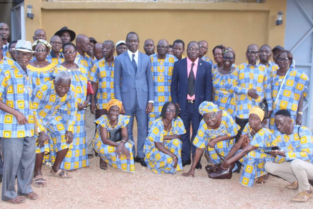 Côte d'Ivoire : N'Zi, le Président Lataille Koffi N'Guessan apporte son soutien à l'association des retraités de Dimbokro