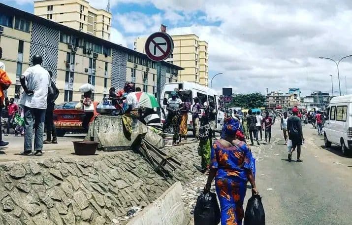 Côte d'Ivoire : Surpris en plein braquage, un bandit tué à Adjamé