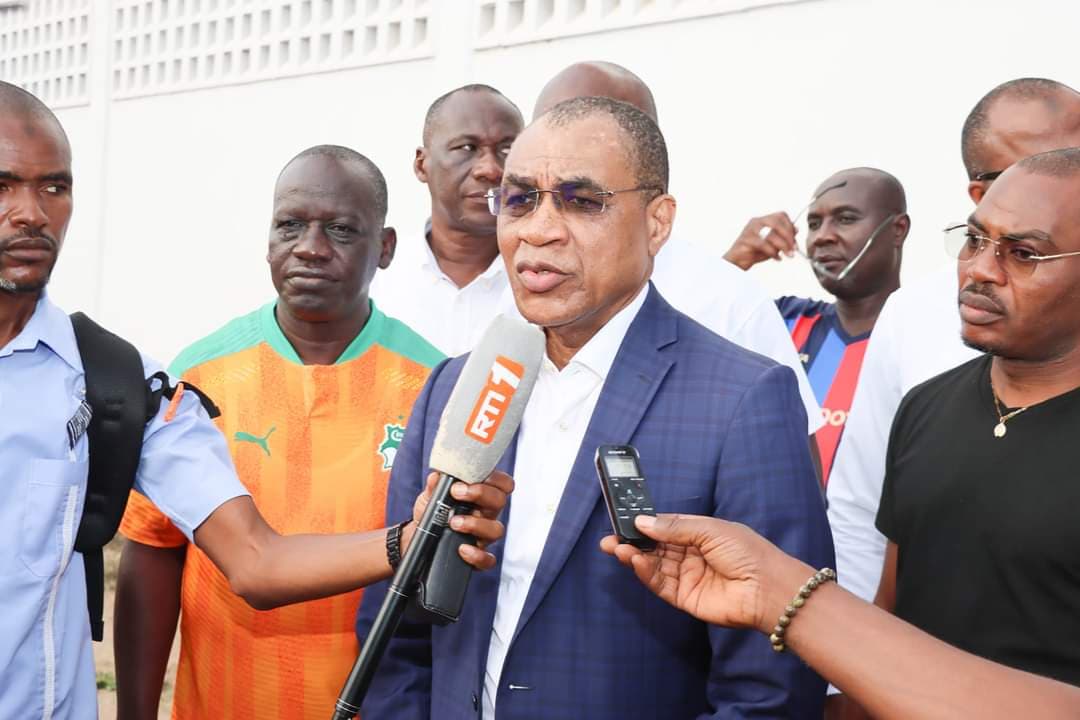 Côte d'Ivoire : Dimbokro, le Maire Adama Coulibaly donne le coup d'envoi de la 2e édition de son tournoi