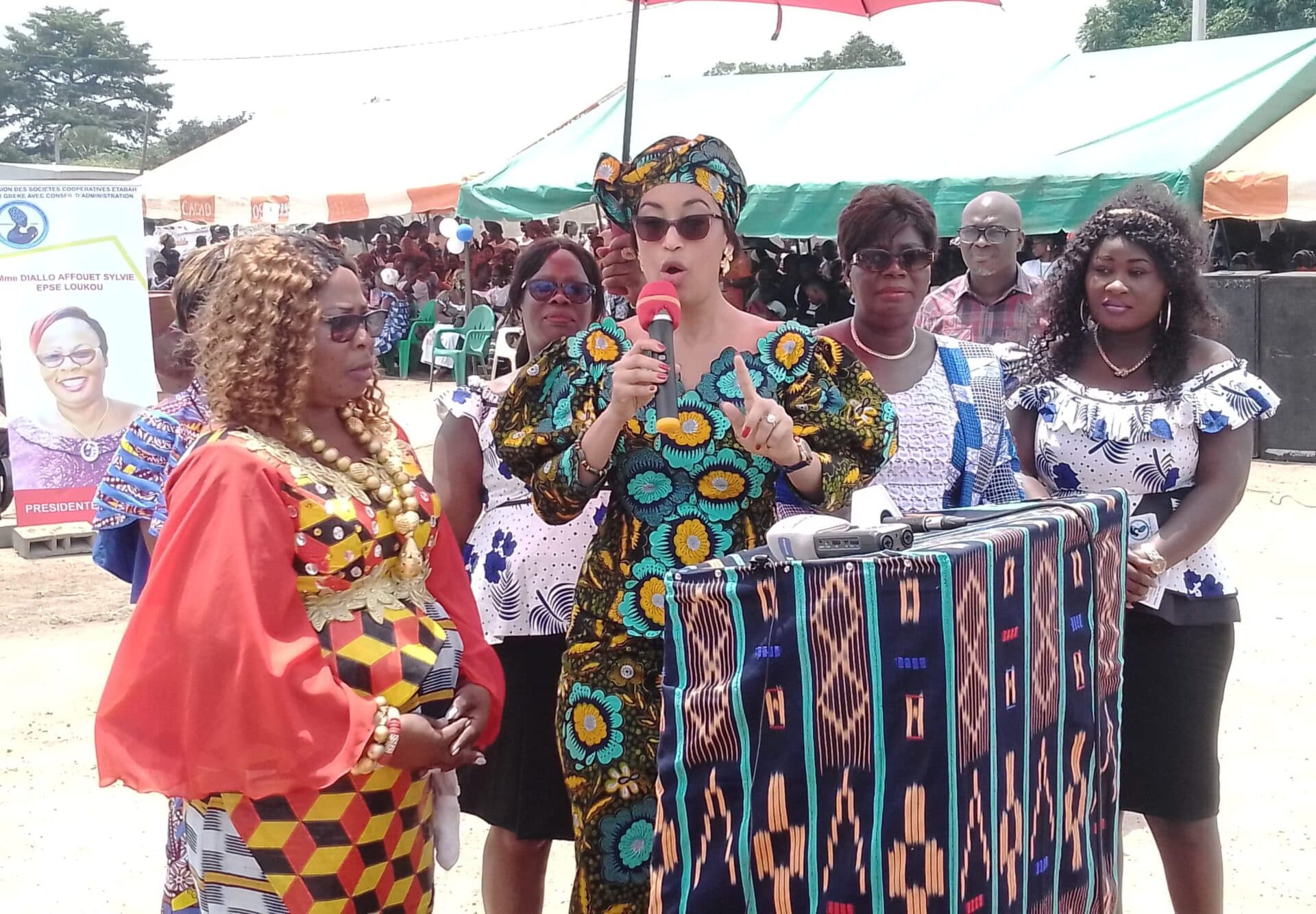 Côte d'Ivoire : Invitée spéciale de la coopérative ETHABA à Diabo, la présidente de AVA Jennifer Cérès aux femmes « Aujourd'hui, il faut allier agriculture et environnement »