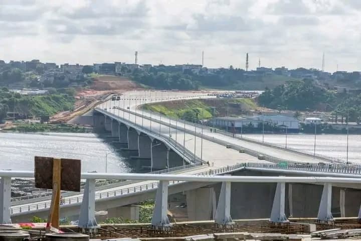 Côte d'Ivoire : L’ouverture partielle du 4ème Pont favorise la fluidité sur la Voie Express Adjamé-Yopougon
