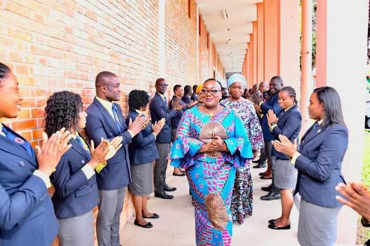 Côte d'Ivoire : Anne Ouloto exhorte des élèves de l'ENA à adopter les principes de bonne gouvernance