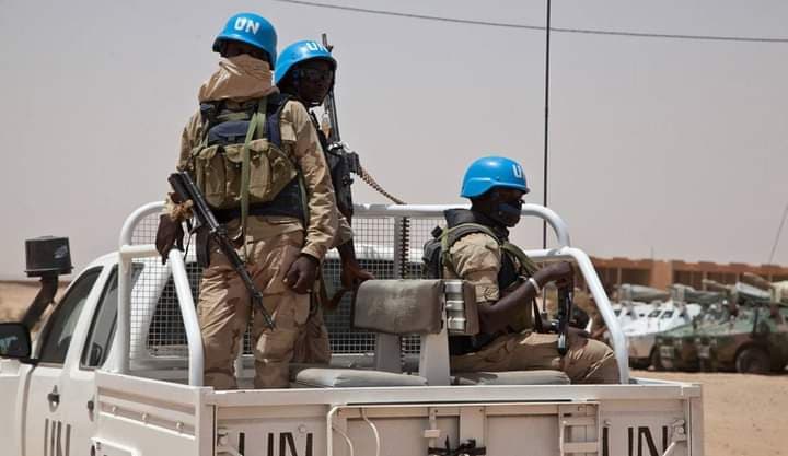 Mali : 2 casques bleus tués par des terroristes dans une embuscade