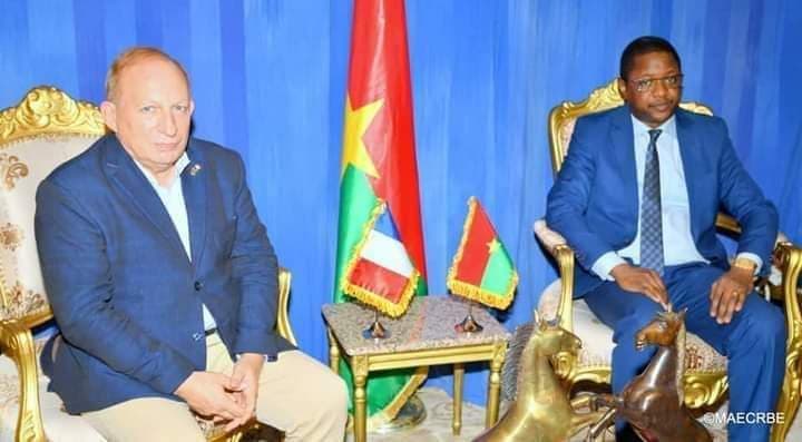 Burkina Faso : Le gouvernement proteste contre des déclarations de l'ambassadeur de France Luc Hallade