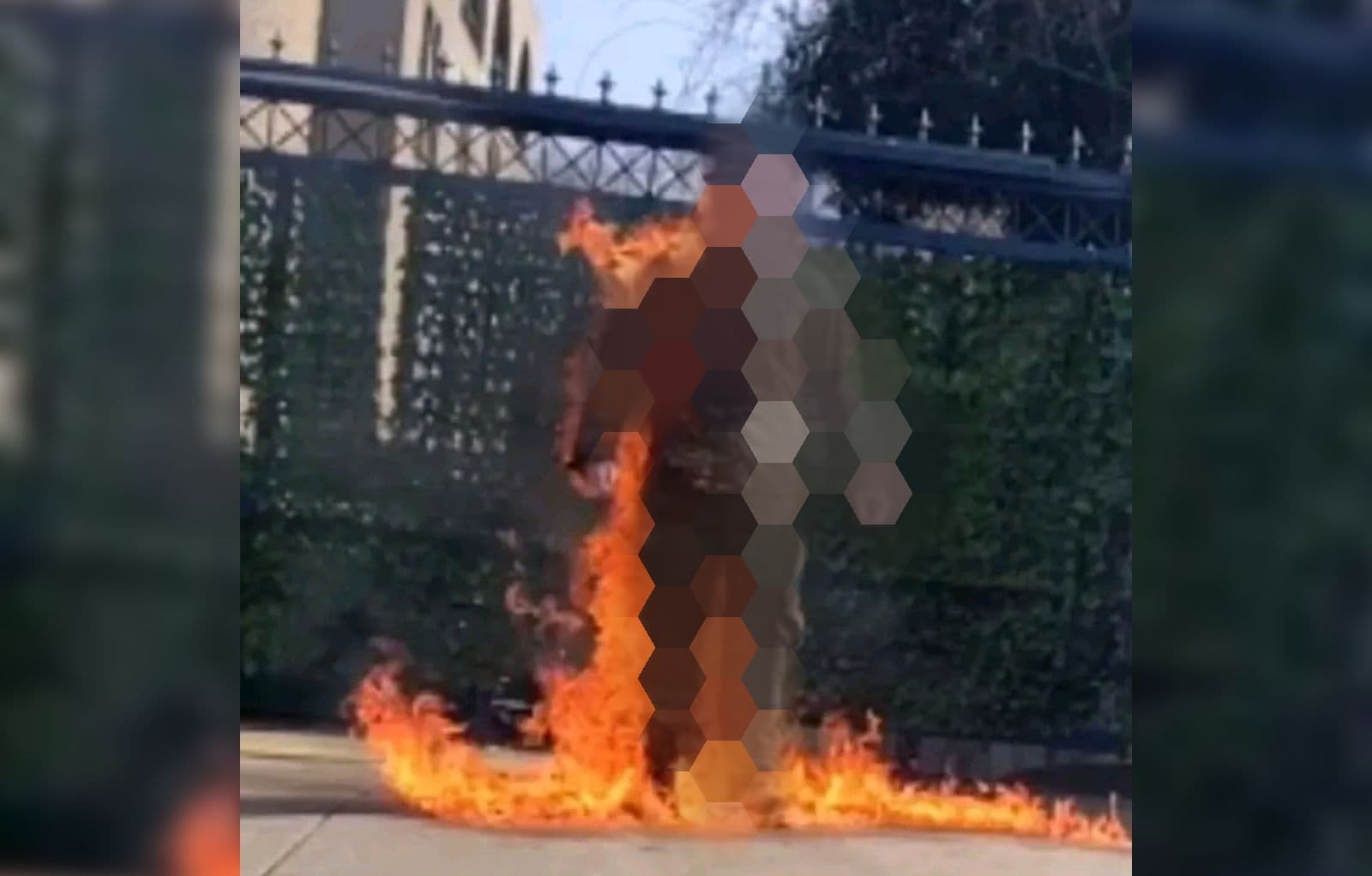 USA : À Washington, un soldat américain s'immole devant l'ambassade israélienne pour dénoncer le génocide en Palestine