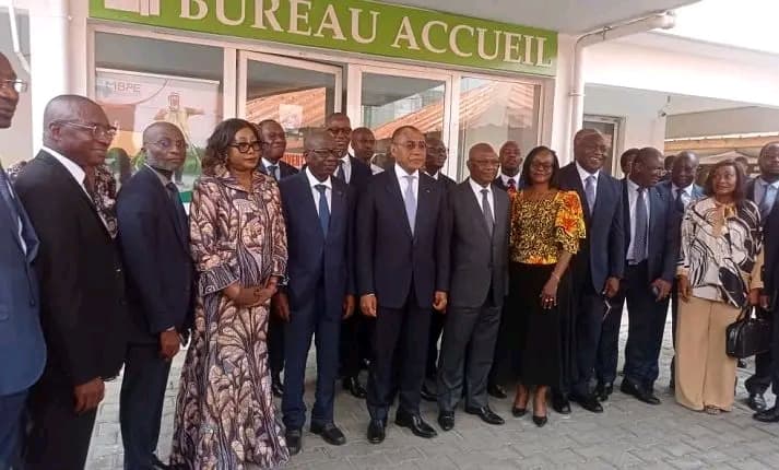 Côte d'Ivoire : Le ministre Adama Coulibaly visite le centre d'impôt d'Abidjan Nord à Cocody