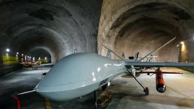 Iran : Selon le capitaine Cam McMillan, "les drones iraniens sont un danger pour les défenses aériennes"