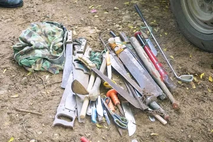 Côte d'Ivoire : Des armes blanches et un site de torture découverts au campus de Cocody
