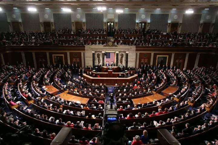 USA : Washington vote son budget militaire à plus de 858 milliards de dollars