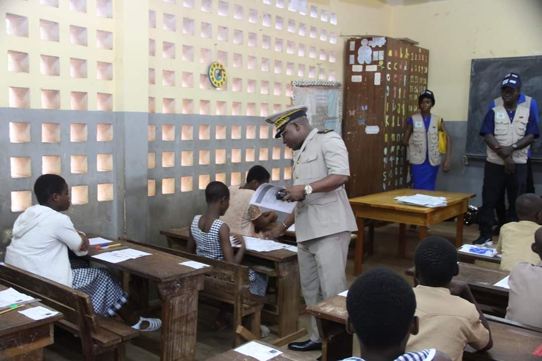 Côte d'Ivoire : Dimbokro, le Sous-préfet procède au lancement des épreuves écrites du CEPE Session 2024 au groupe scolaire Alassane Ouattara
