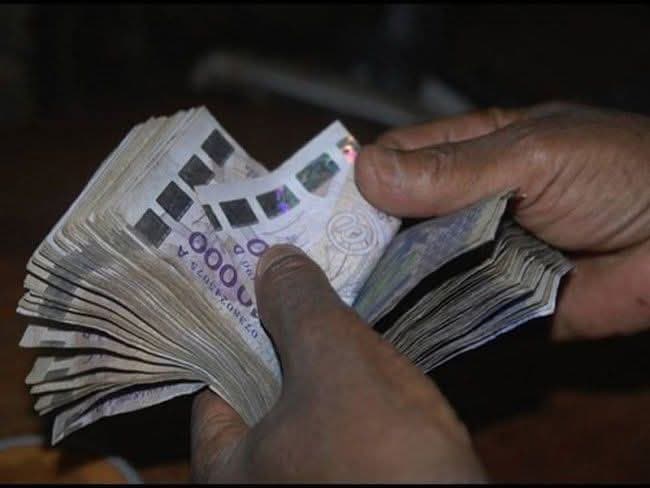 Bénin : Parakou, un gérant de dépôt s’envole avec 07 millions et laisse un mot "amusant" à son patron