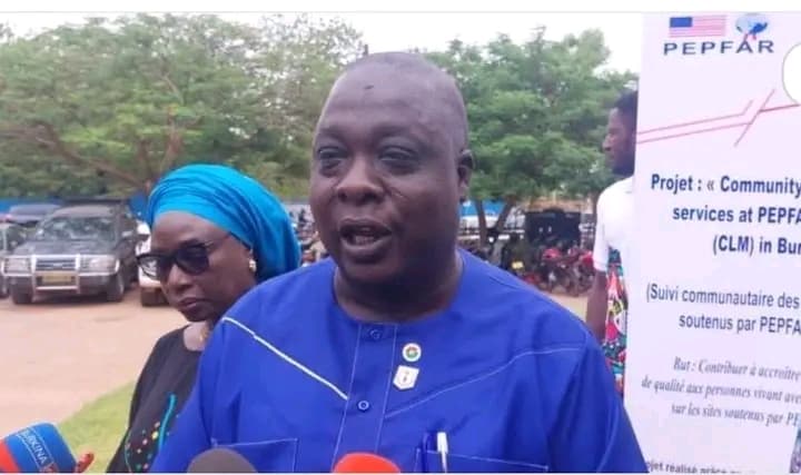 Burkina Faso : Rupture du financement américain, des OSC inquiètes du sort des malades du VIH