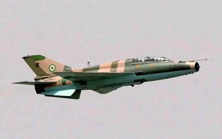 Bénin : Situation toujours confuse, le pays partagé entre la CEDEAO et le camp du Lieutenant-colonel Tigri ?