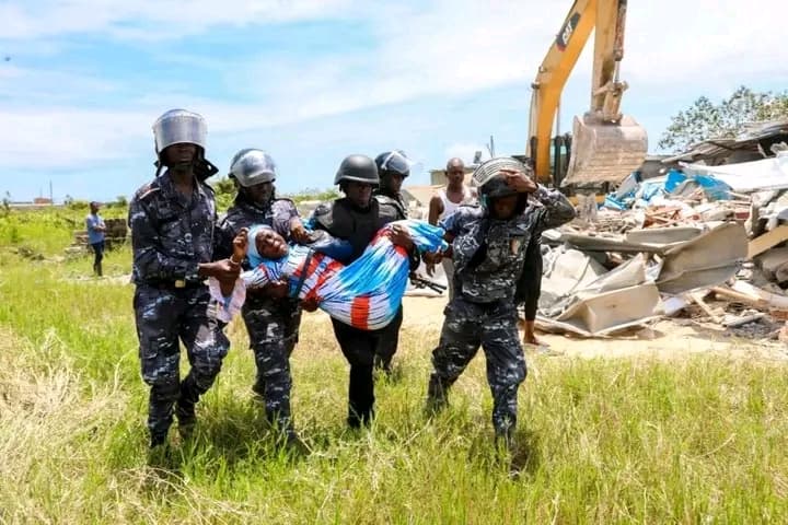 Côte d'Ivoire : À Port-Bouët, la population grogne suite à la démolition de plusieurs maisons construites sans permis