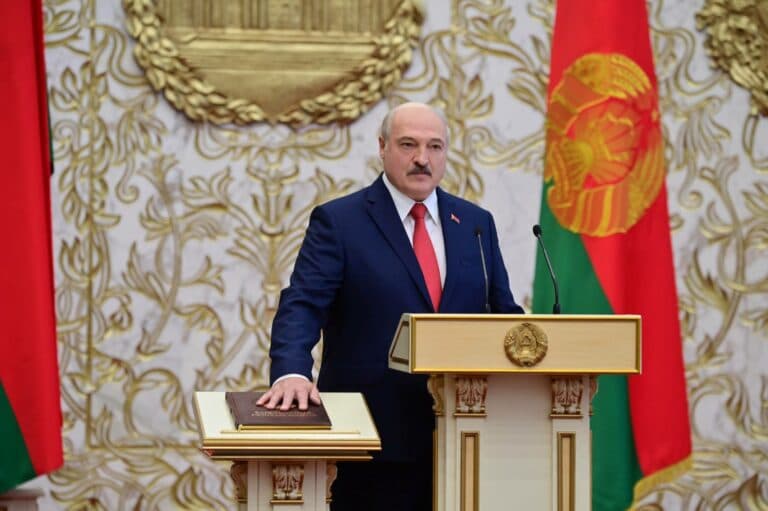 Guerre Russie-Ukraine : Le président Biélorusse accuse Kiev de provocation et menace