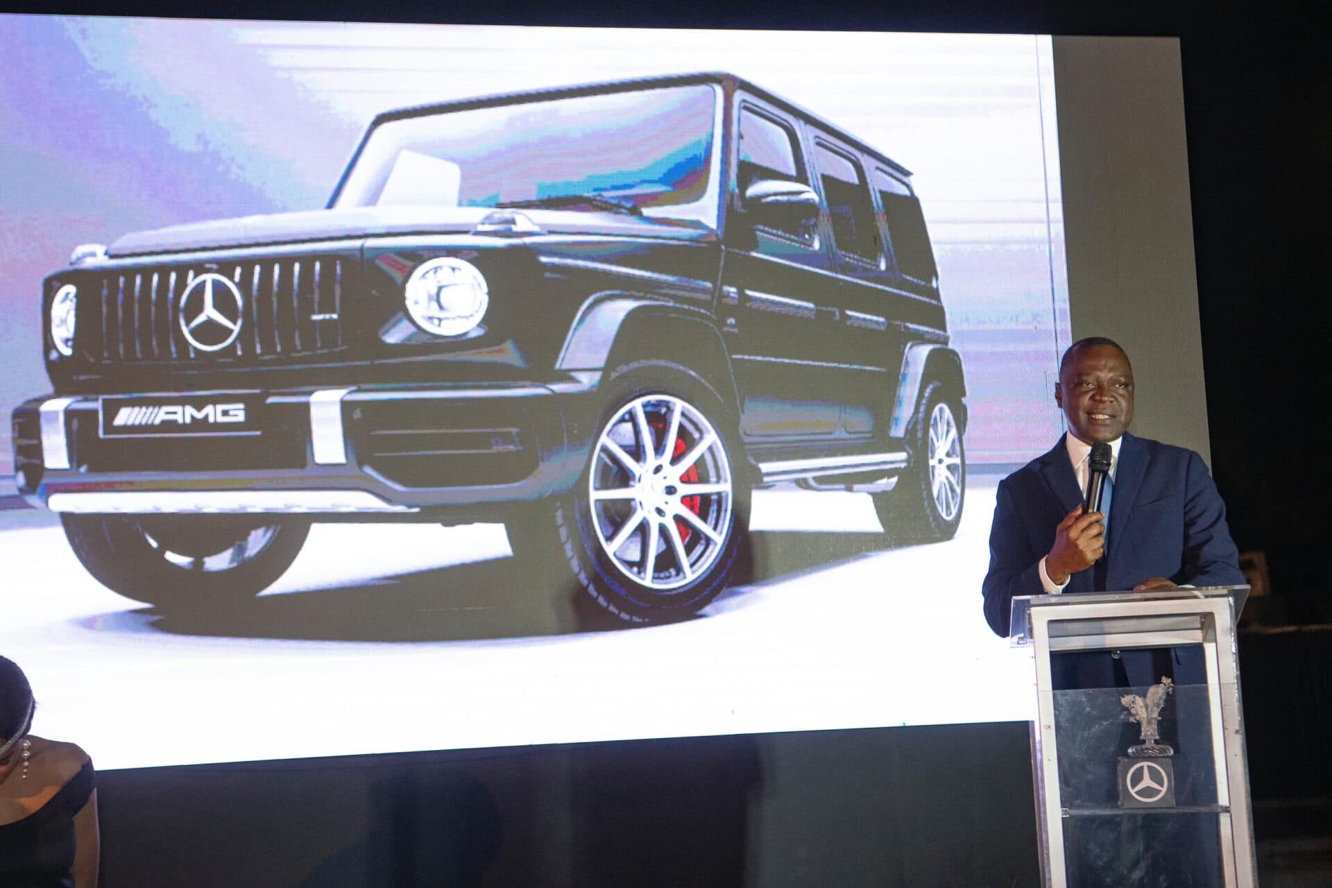 Côte d'Ivoire : Invité au Showroom Mercedes-Benz by CFAO, Amadou Koné encourage les importations de véhicules neufs pour moins d’accidents