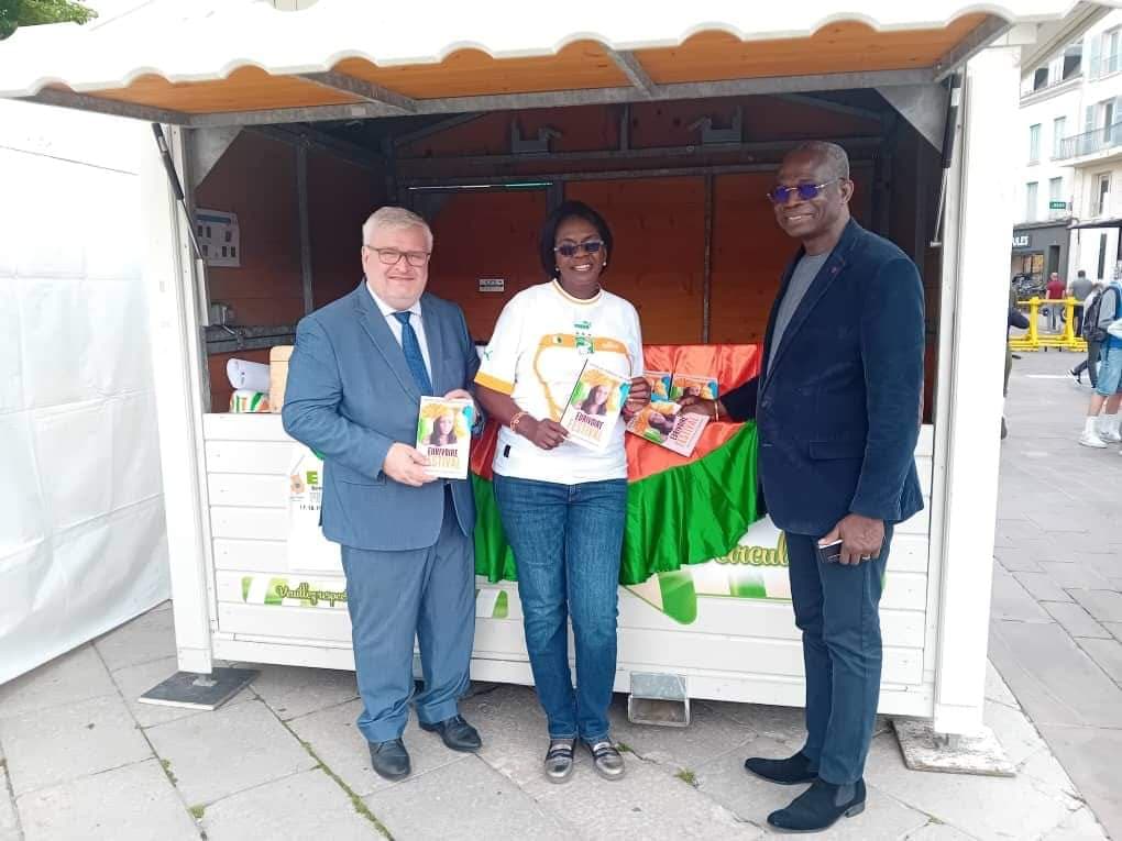 France : Le Ministre N'Guessan Lataille Koffi, Président du Conseil Régional du N'Zi, PCA de l'IPS-CGRAE en mission à Chartres