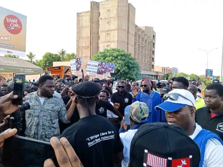 Burkina Faso : L'activiste Kemi Seba à Ouagadougou