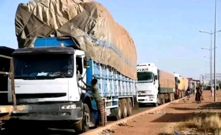 Burkina Faso : Djibo, la ville ravitaillée avec près de 200 camions de produits vivriers