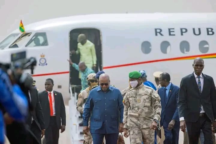 Mali : Le Président du Ghana John Dramani Mahama à Bamako