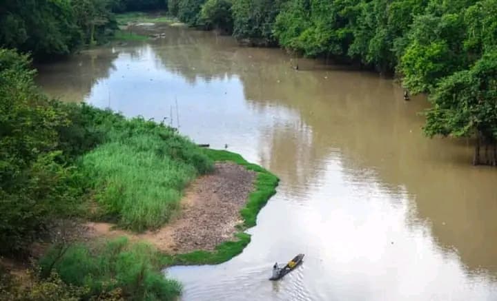 Côte d'Ivoire : M'Bahiakro, une femme se suicide au bord d'un fleuve