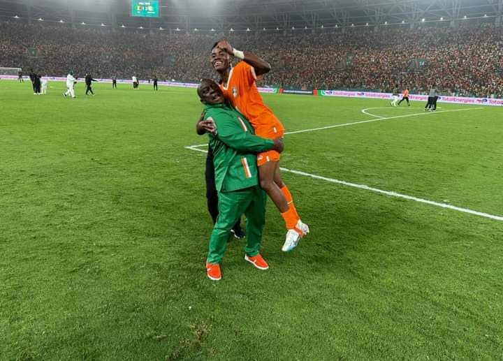 Côte d'Ivoire : Bouaké, Adingra et ses coéquipiers éliminent le Mali et envoient les Éléphants en demi-finale face à la RDC
