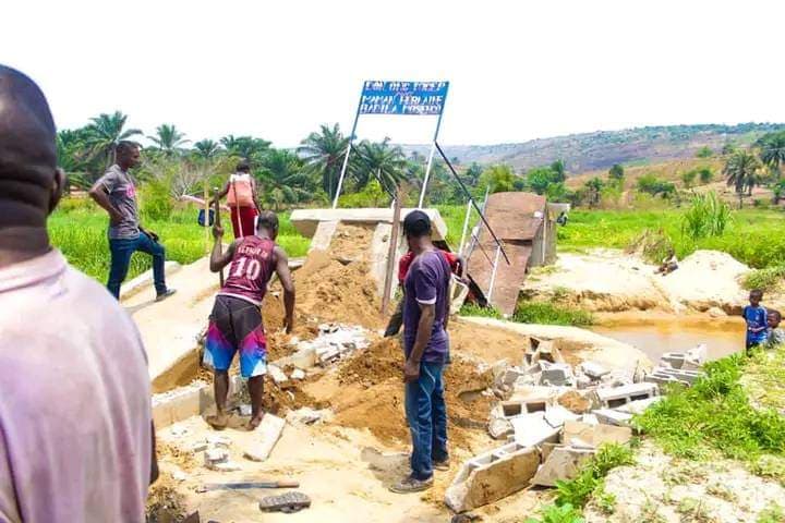 RDC : Kinshasa, effondré pendant son inauguration, le pont reconstruit par une équipe d'ingénieurs