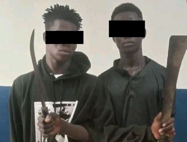 Côte d'Ivoire : Yopougon, 02 malfrats mis aux arrêts après avoir agressé un couple et violé la femme devant son mari