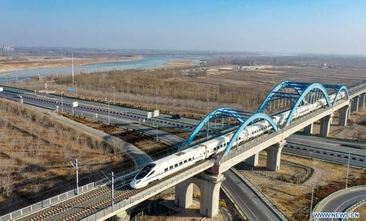 Chine : Mise en service d'une nouvelle ligne ferroviaire à grande vitesse dans le nord-ouest
