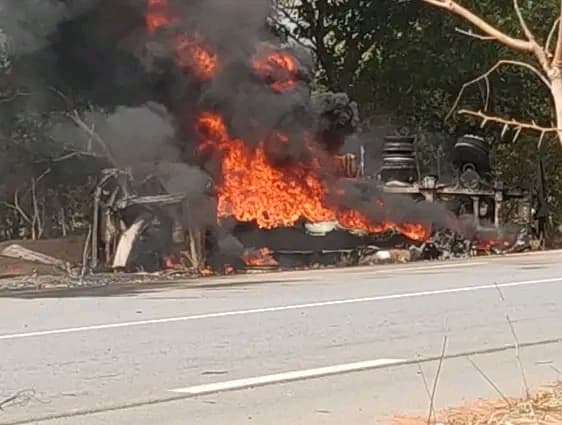 Côte d’Ivoire : Madinani, deux apprentis d'un camion-citerne tués dans l'explosion de leur véhicule