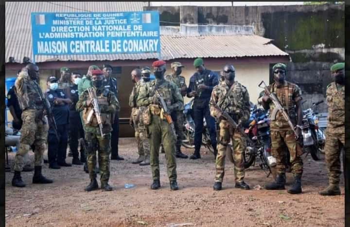 Guinée : Après sa brève évasion, Dadis Camara capturé et jeté de nouveau en prison