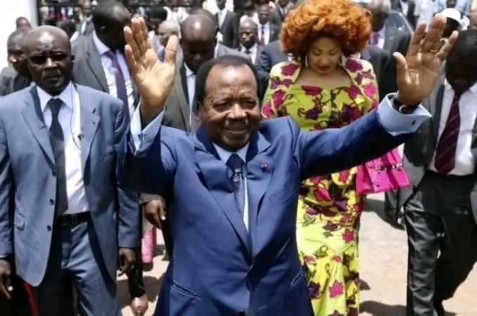 Cameroun : Paul Biya, après 42 ans au pouvoir, promet de relancer l’industrialisation