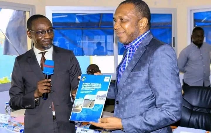 Côte d'Ivoire : La Chaire UNESCO Anticipation, Prospective et Territoires Durables livre les résultats de trois études au DAVB