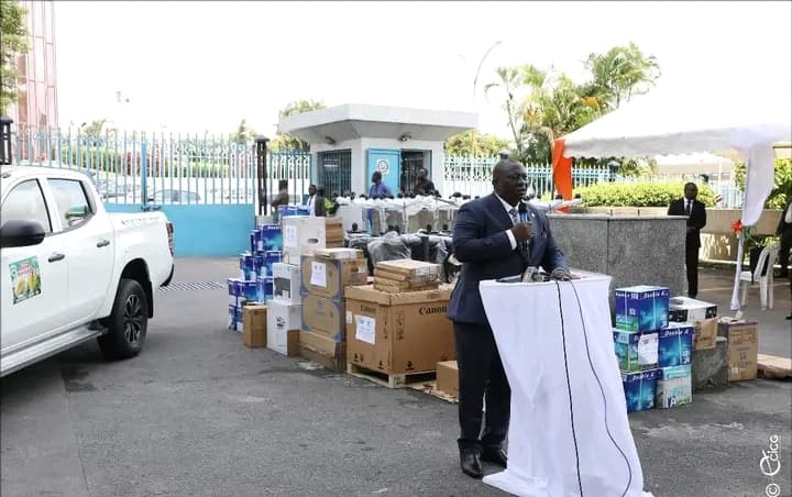 Côte d'Ivoire : La distribution de plusieurs milliers de tonnes d’intrants et de semences améliorés annoncée par le ministre Adjoumani