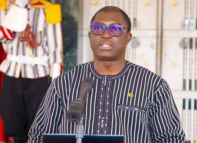 Burkina Faso : Le Gouvernement autorise le recrutement de 11 404 agents sur concours directs et professionnels