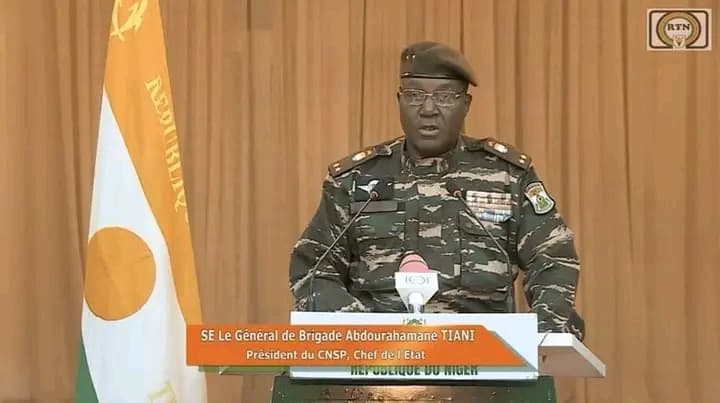 Niger : Le CNSP à Macron: « Vos aveux prouvent que le défunt régime était bien au service d'agendas étrangers au détriment des intérêts du Niger »