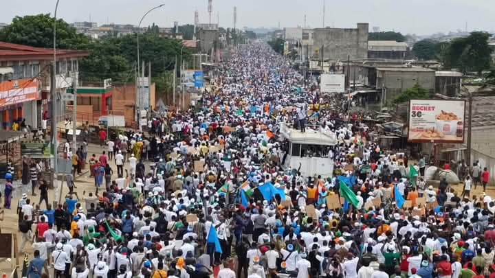 Côte d'Ivoire : « Trop, c’est trop », le front commun PPACI et le PDCI-RDA à Yopougon pour la justice et la démocratie